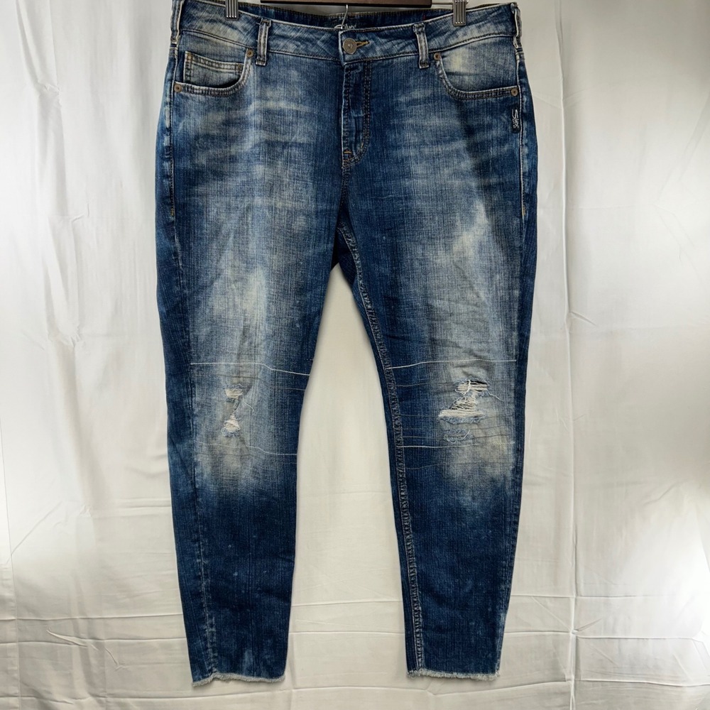 Silver Jeans‎ Co. Girlfriend Jeans Womens 33 Blue Distressed Frayed Hem Stretch